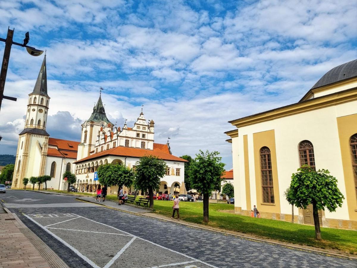 Apartment In A Historical House In The Center Of Levoca Exterior photo