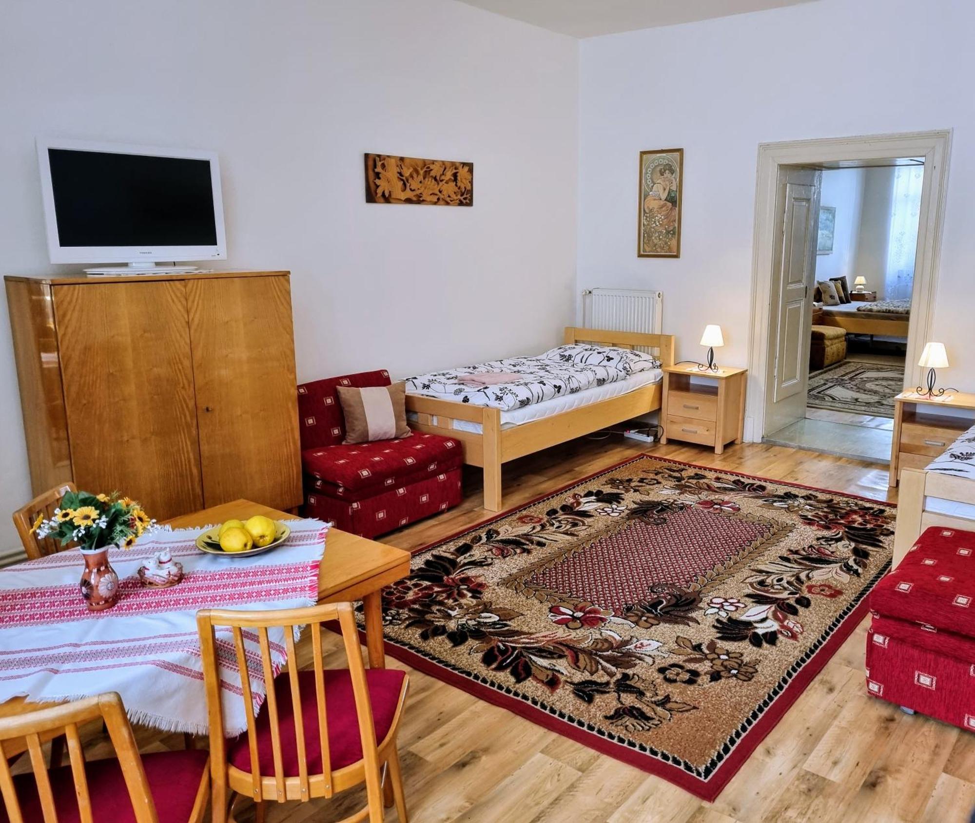 Apartment In A Historical House In The Center Of Levoca Exterior photo